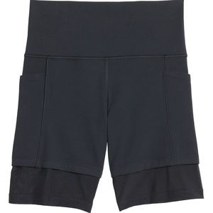 NWOT Mesh Me Up Stash Pocket 8'' Short